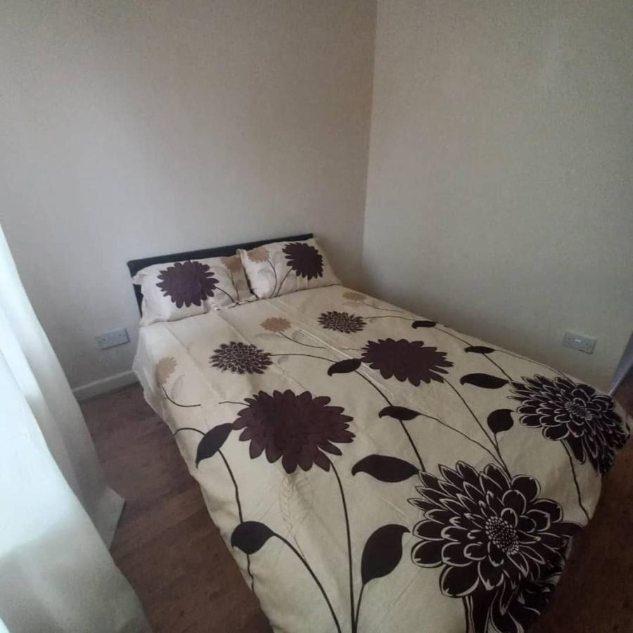 Hamilton 3 Bedrooms 10 Minutes From City Centre Leicester Buitenkant foto